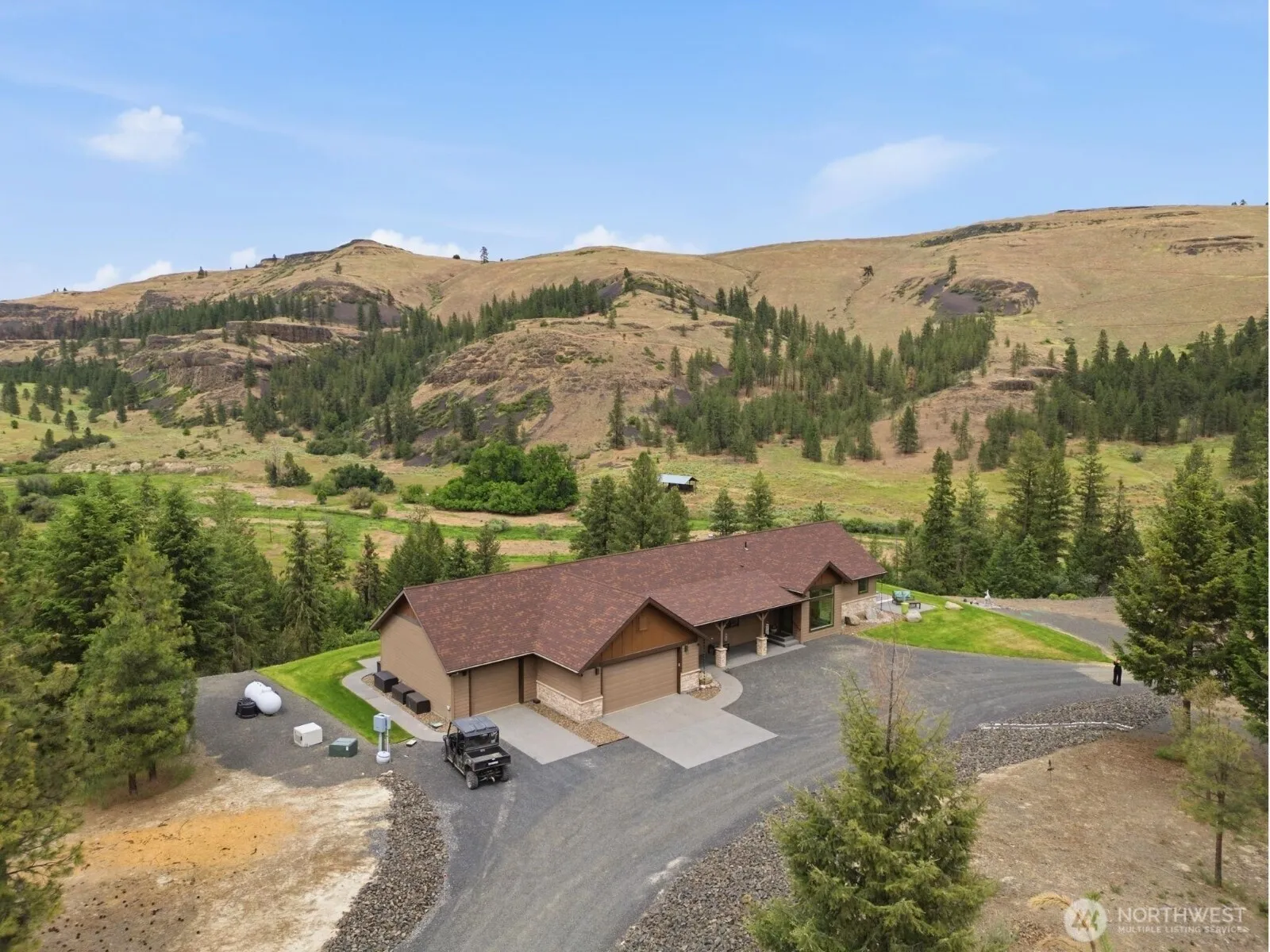 Property photo for 34951 Sharptail Lane, Davenport photo 4