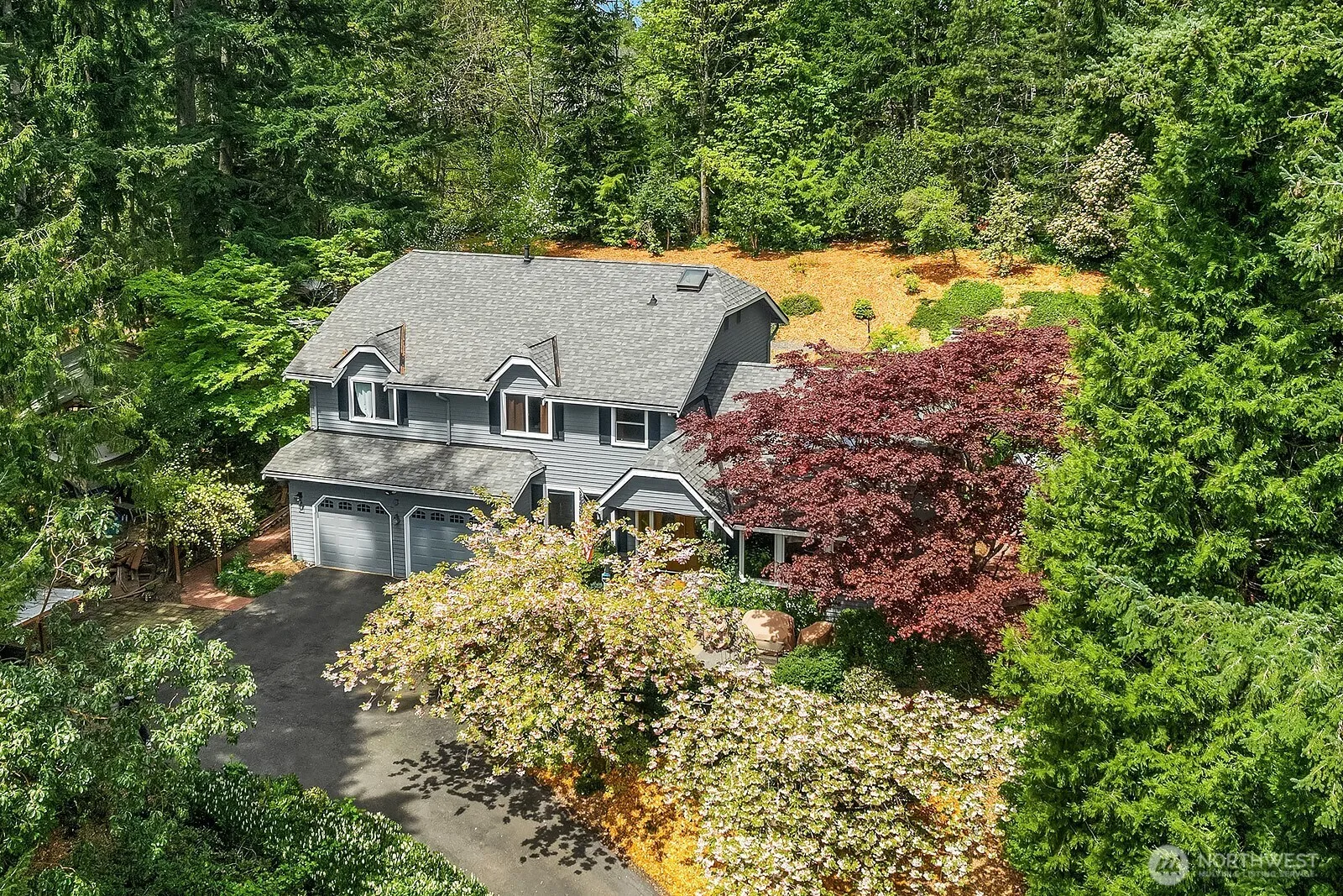 Property photo for 21422 Se 37th Street, Sammamish