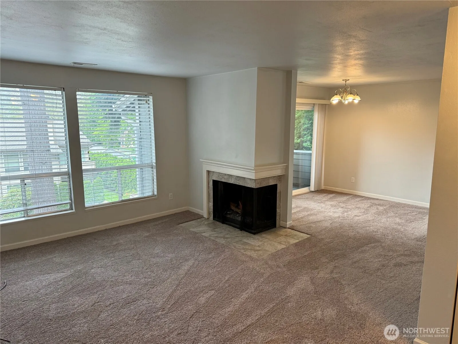 Property photo for 16518 Ne 85th Street, Redmond photo 3