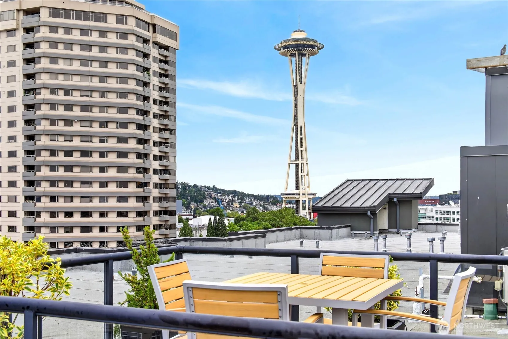 Property photo for 2721 1st Avenue #409, Seattle photo 2