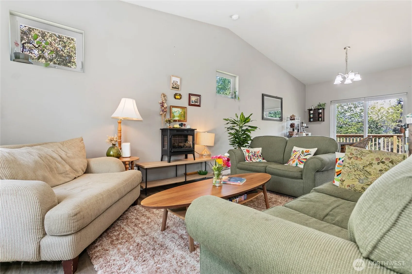 Property photo for 115 N 34th Street, Bellingham photo 3