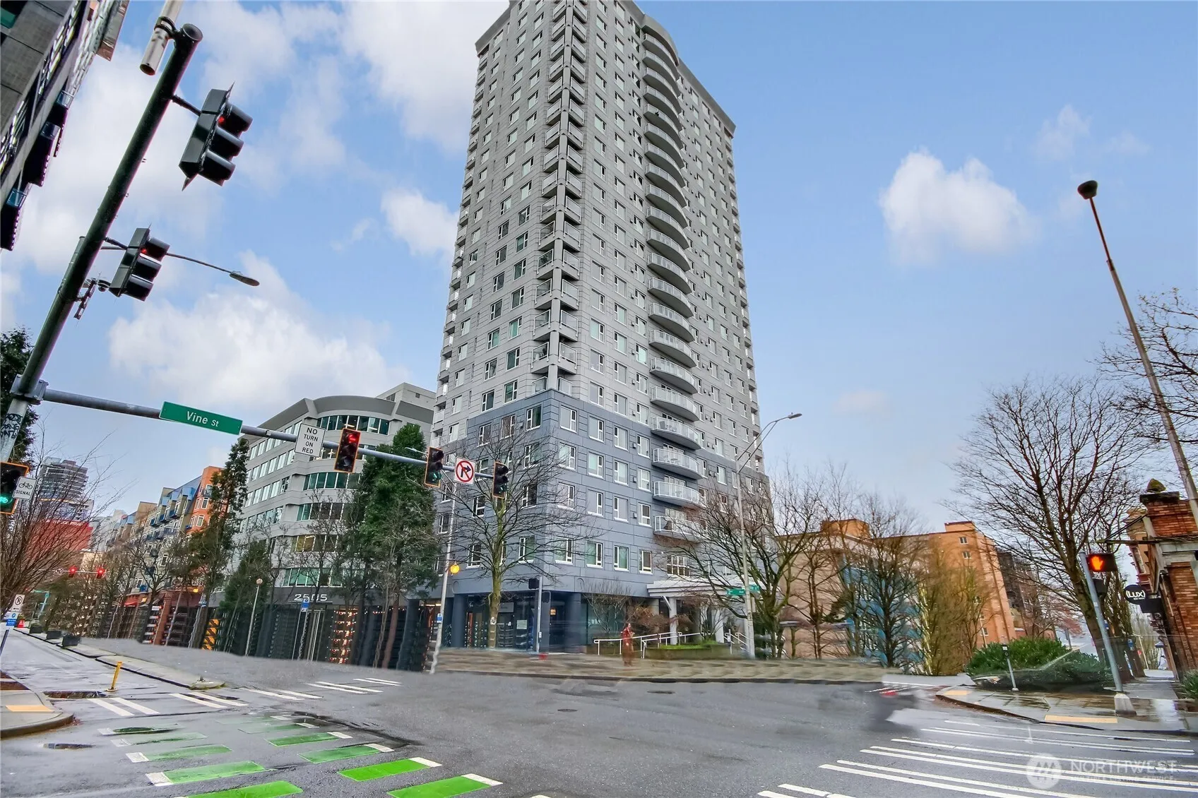 Property photo for 121 Vine Street #505, Seattle photo 2