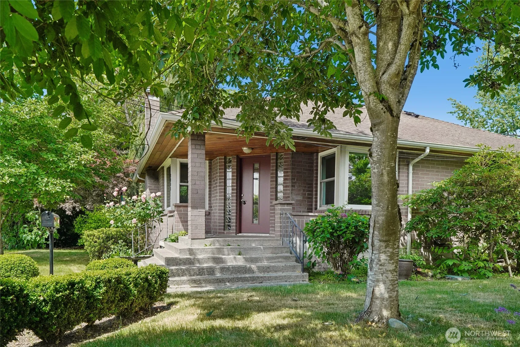 Property photo for 3004 Sw Barton Street, Seattle