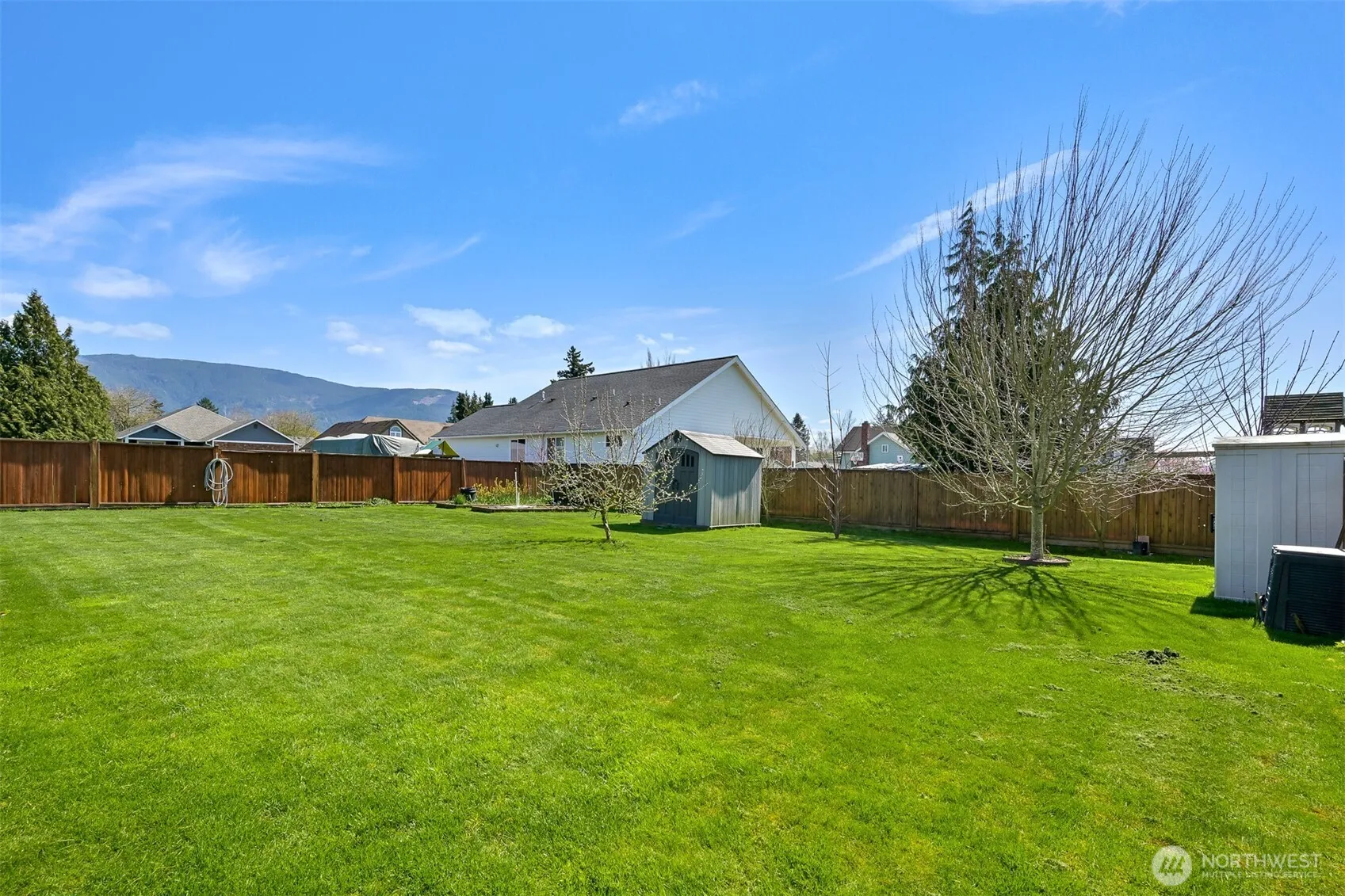 Property photo for 403 Westview Place, Nooksack photo 3