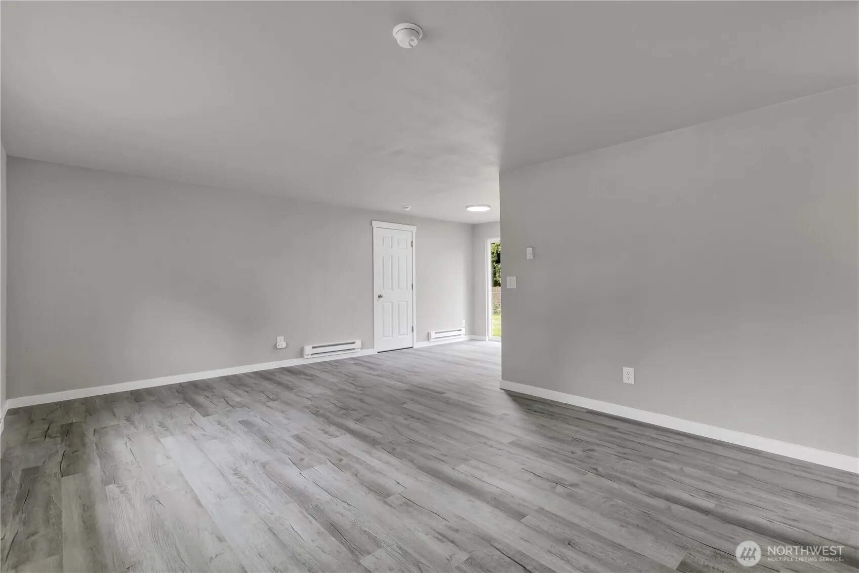Property photo for 14314 127th Avenue E, Puyallup photo 2