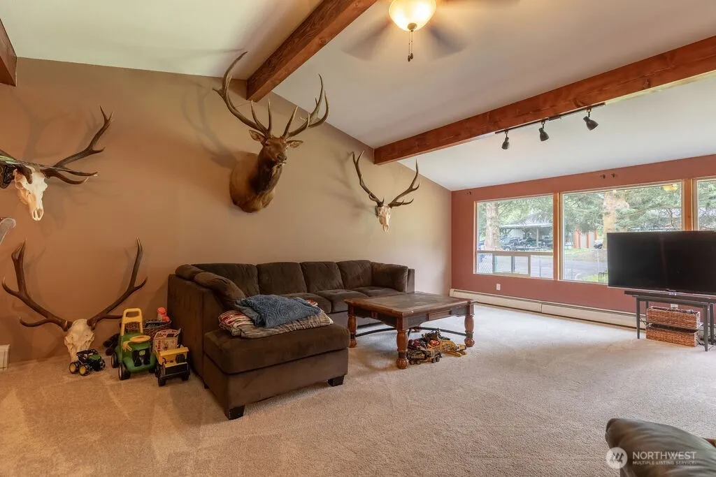 Property photo for 461 Fern Hill Road, Forks photo 3