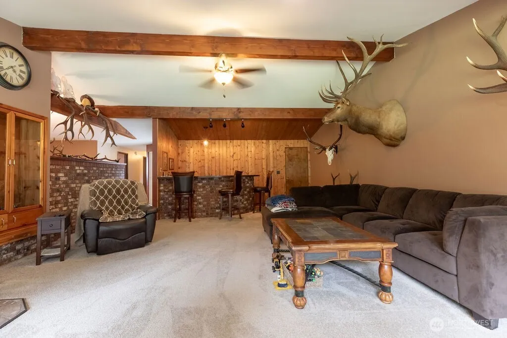 Property photo for 461 Fern Hill Road, Forks photo 4
