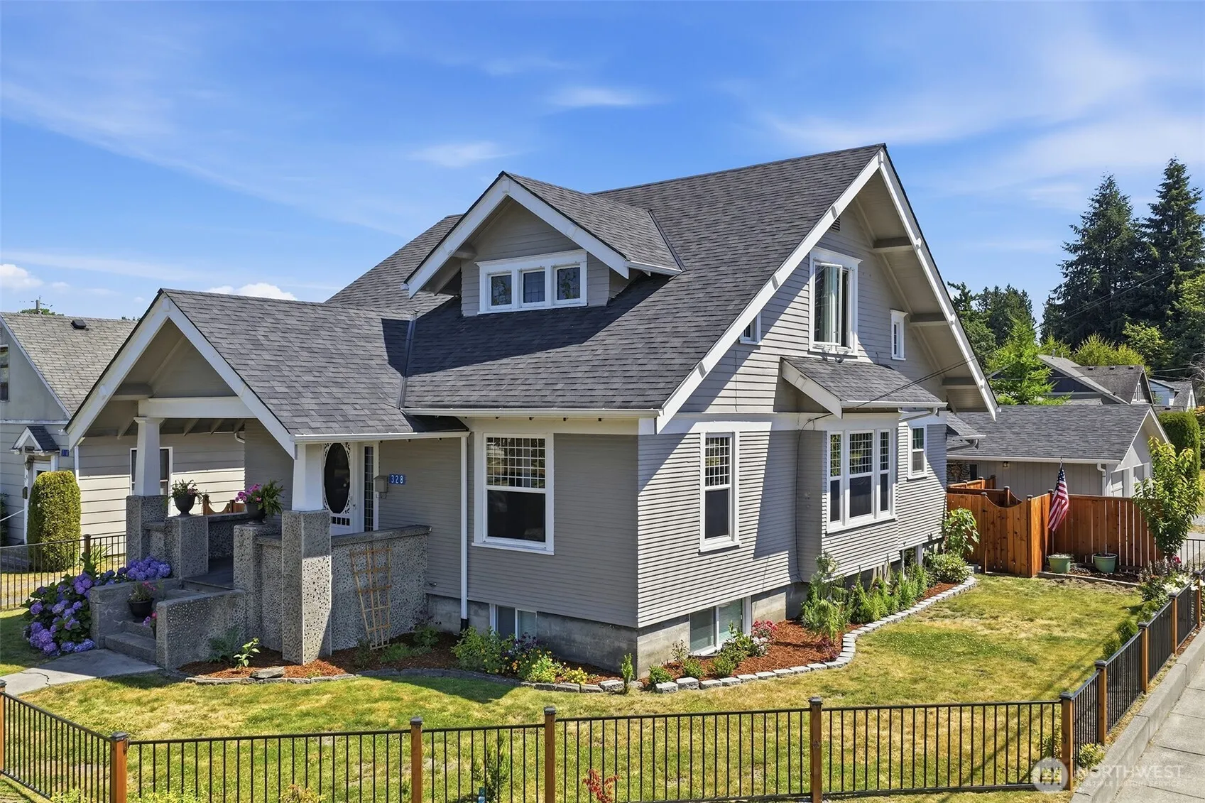Property photo for 328 S Anacortes Street, Burlington photo 3