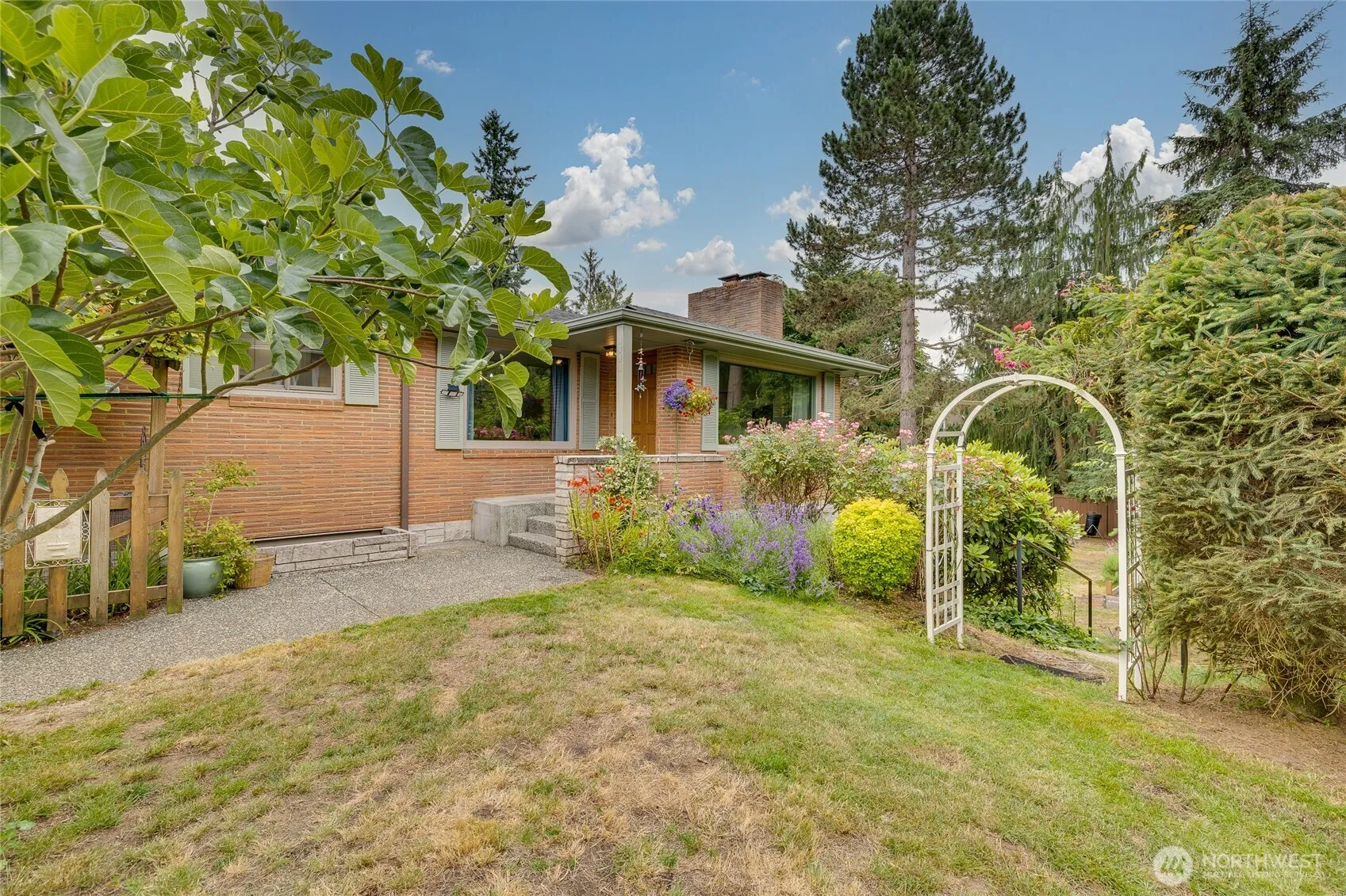Property photo for 3516 176th Place Sw, Lynnwood photo 2