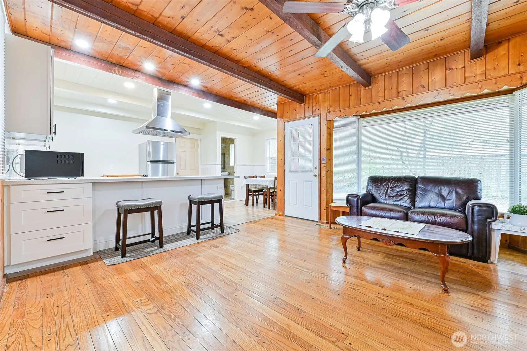 Property photo for 9035 Carol Avenue S, Lakewood photo 4
