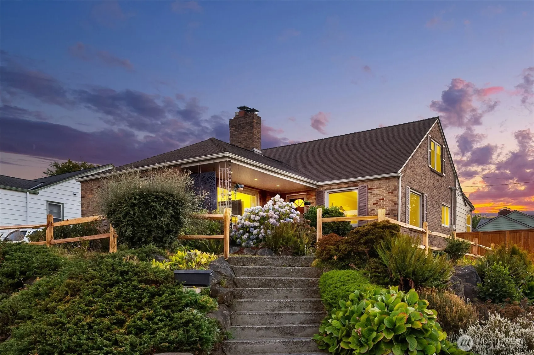 Property photo for 8557 24th Avenue Nw, Seattle photo 2