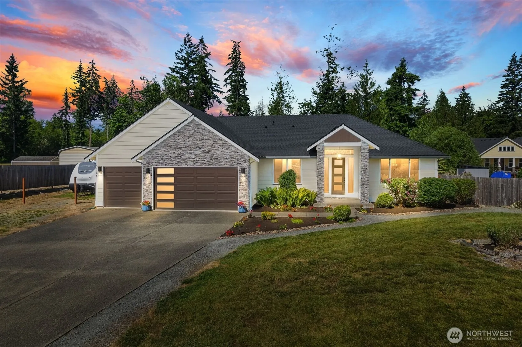 Property photo for 31106 37th Avenue E, Graham