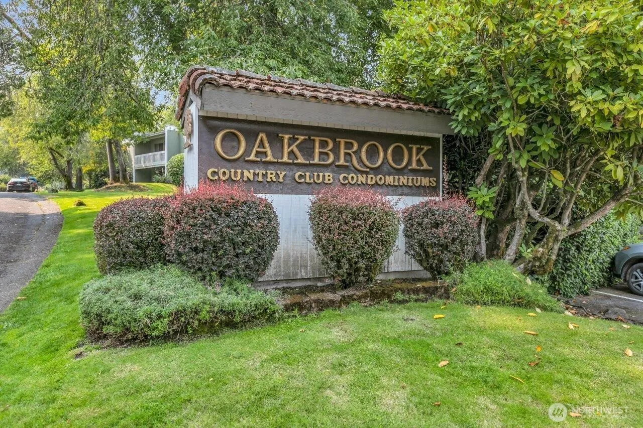 Property photo for 7425 Ruby Drive Sw #e12, Lakewood