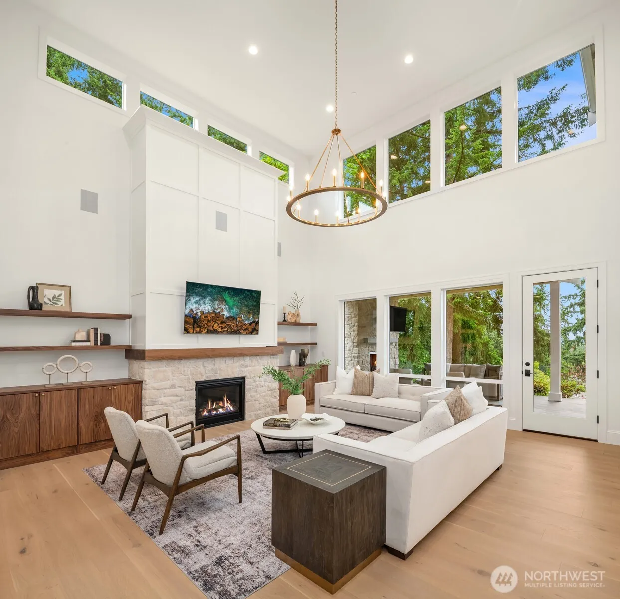 Property photo for 15030 Se 44th Place, Bellevue photo 2