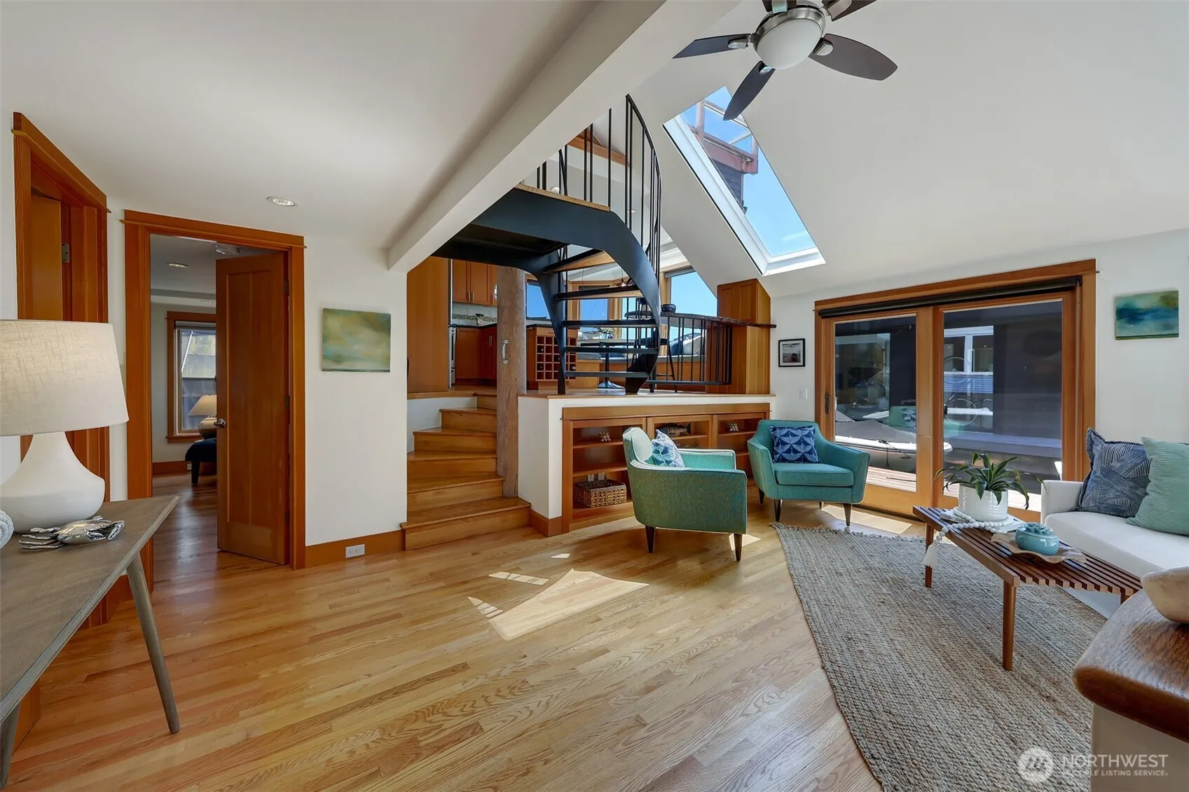 Property photo for 3110 Portage Bay Place E #b, Seattle photo 3