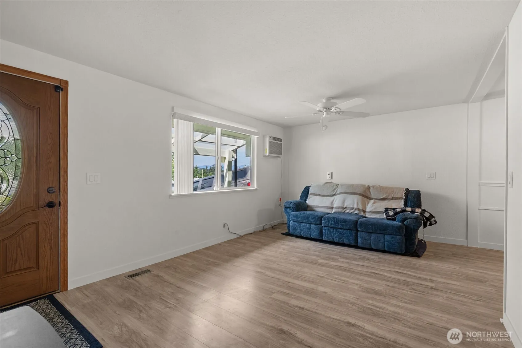 Property photo for 11833 Se 272nd Place, Kent photo 5