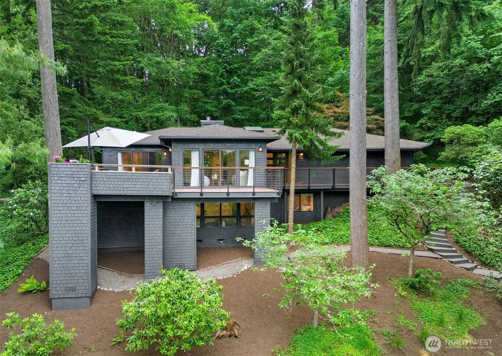 Property photo for 14317 Se 49th Street, Bellevue