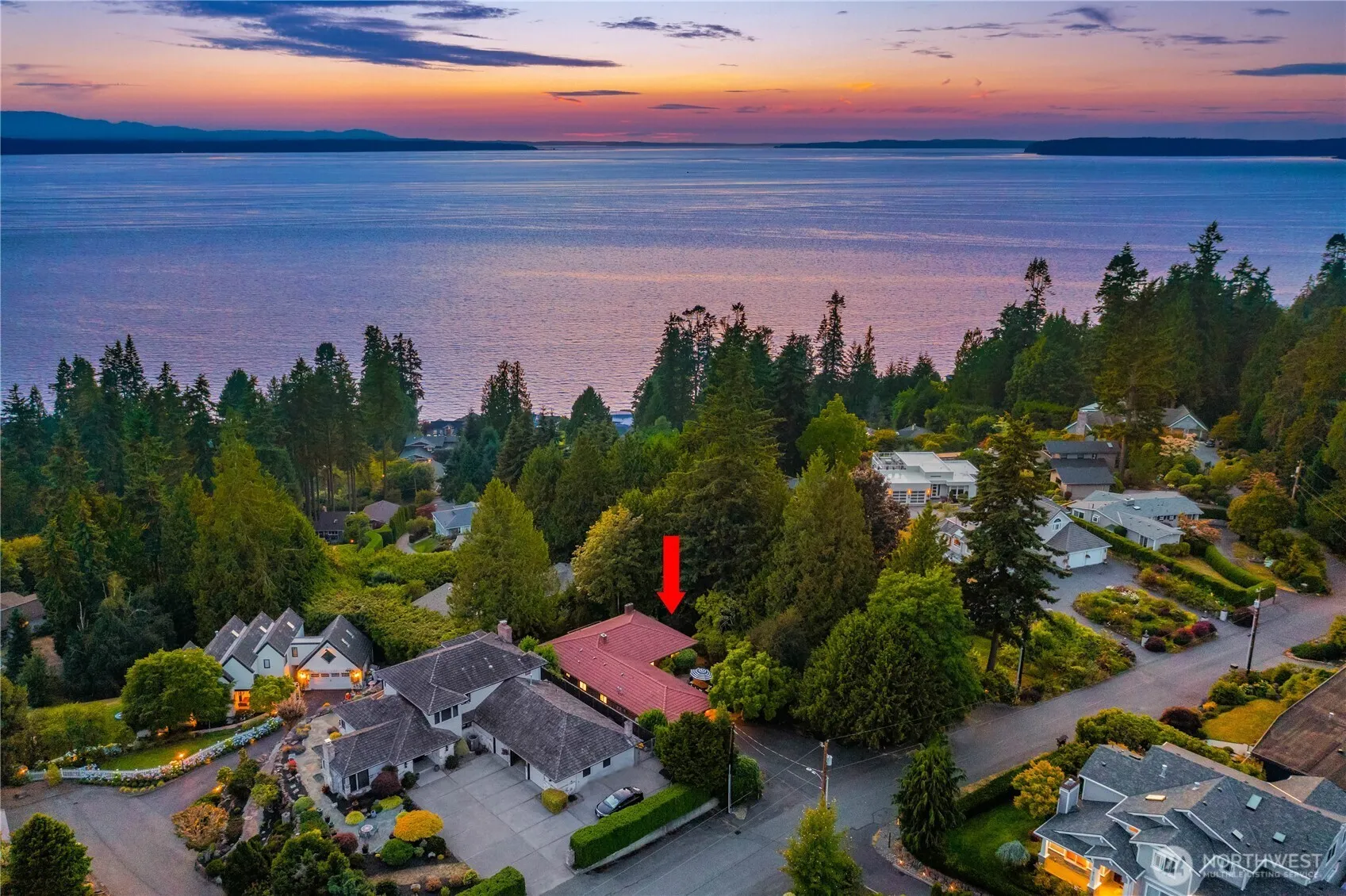 Property photo for 18730 94th Avenue W, Edmonds photo 3