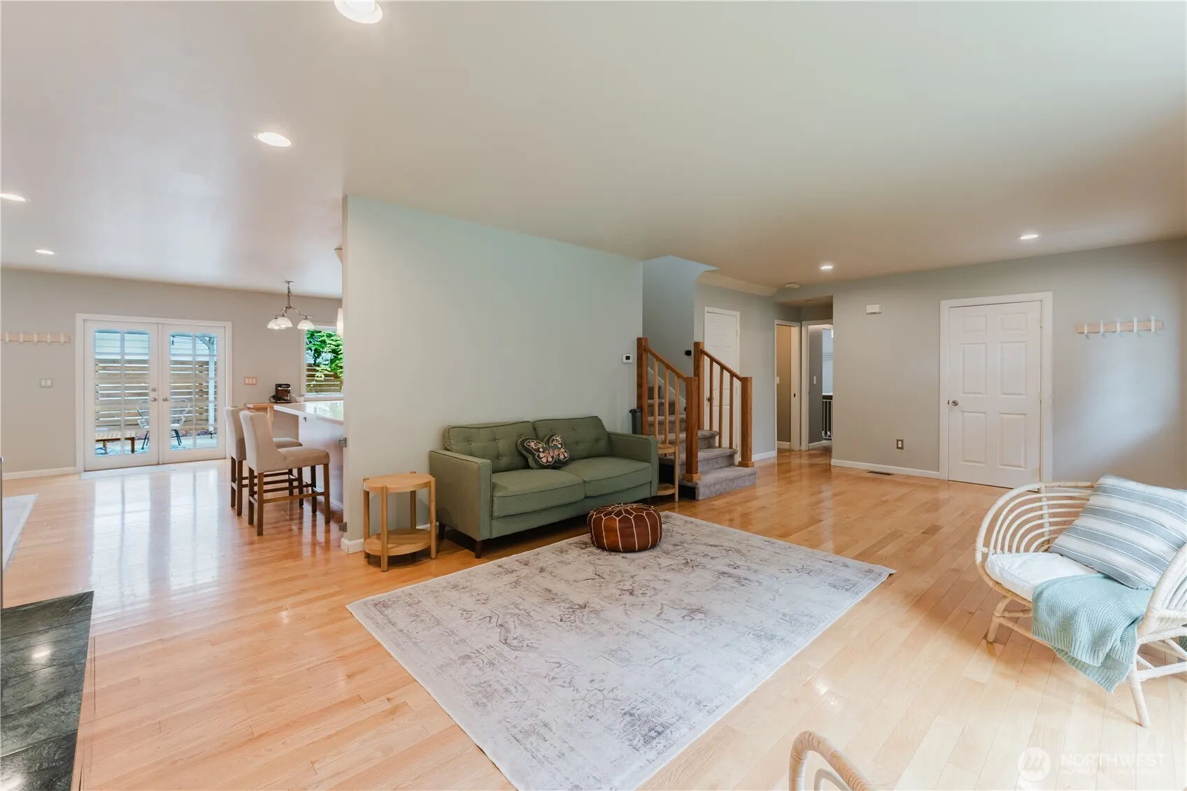 Property photo for 8706 Ne 135th Place, Kirkland photo 5