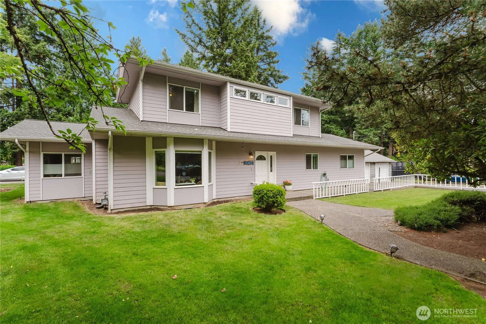Property photo for 8706 Ne 135th Place, Kirkland
