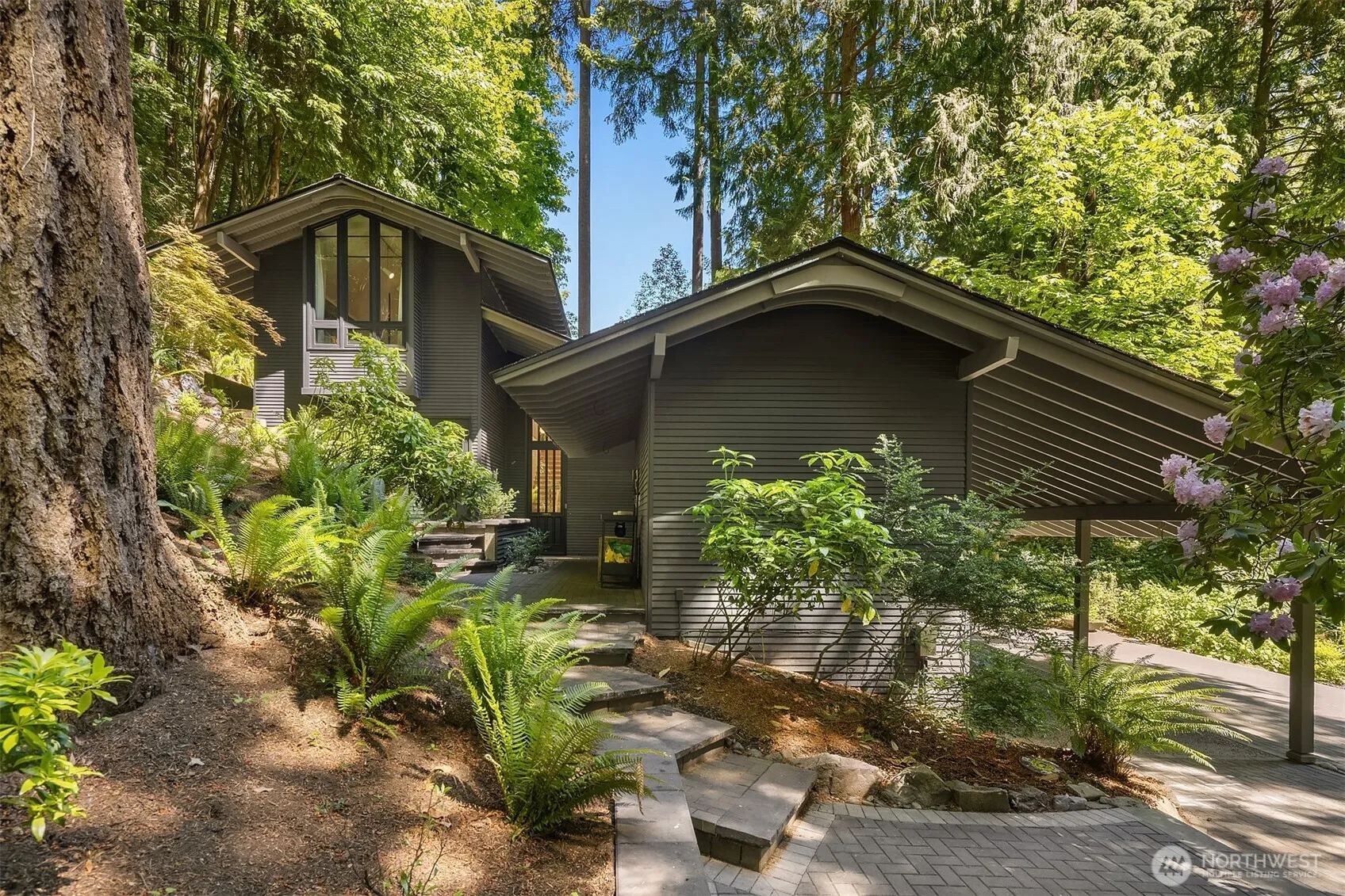 Property photo for 5 Lindley Road, Mercer Island
