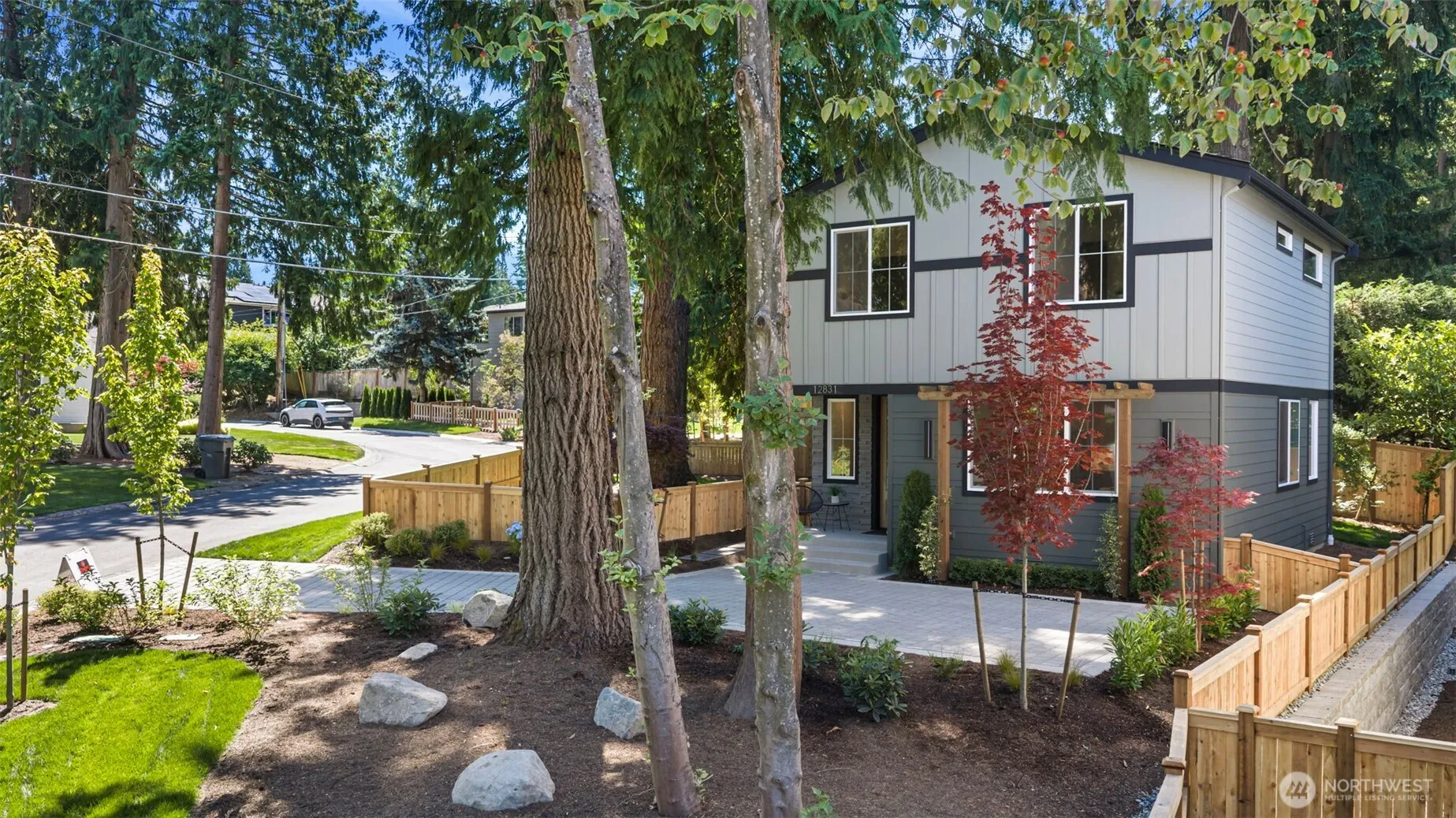 Property photo for 12831 Ne 78th Place, Kirkland photo 3