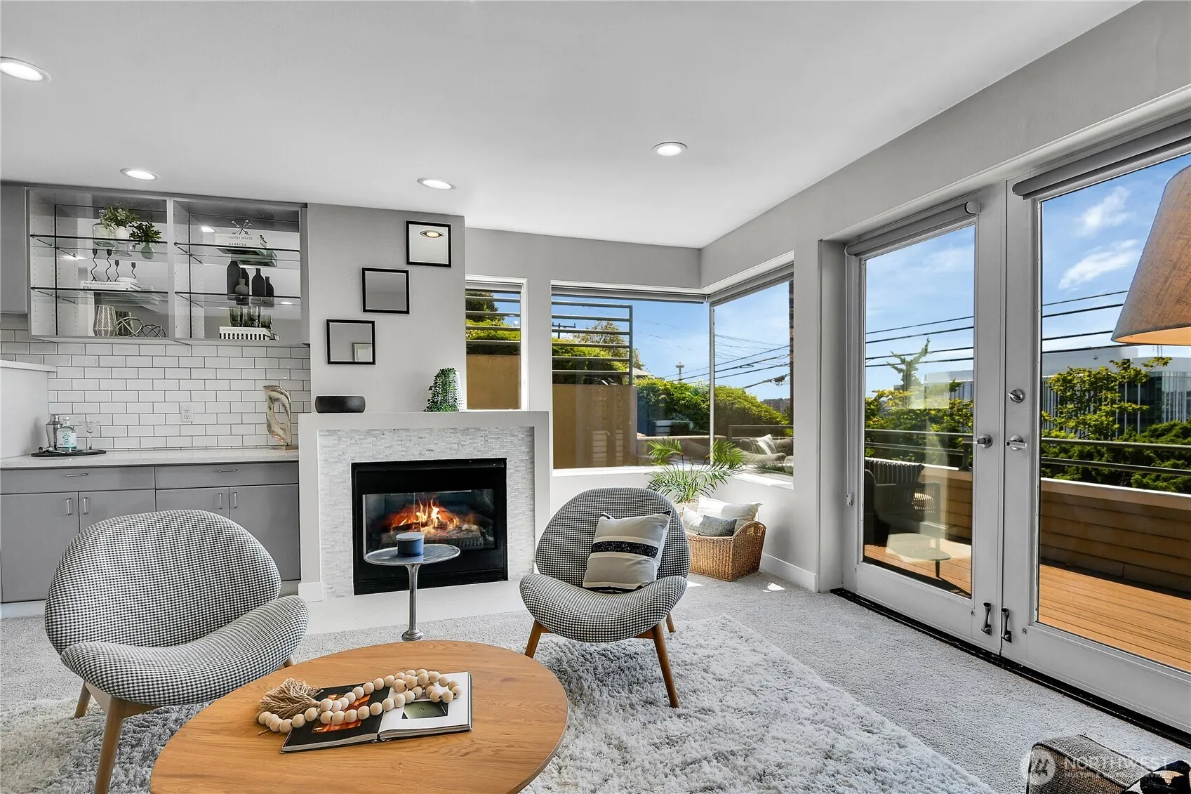 Property photo for 1202 Lakeview Boulevard E #1, Seattle