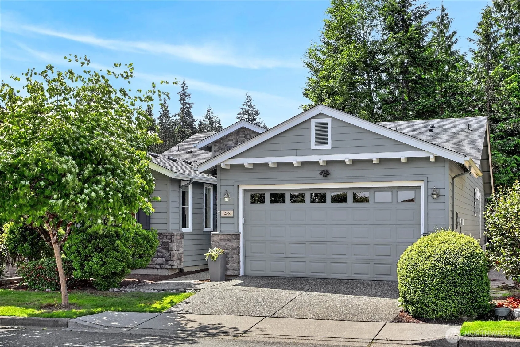 Property photo for 12357 Big Leaf Way Ne, Redmond