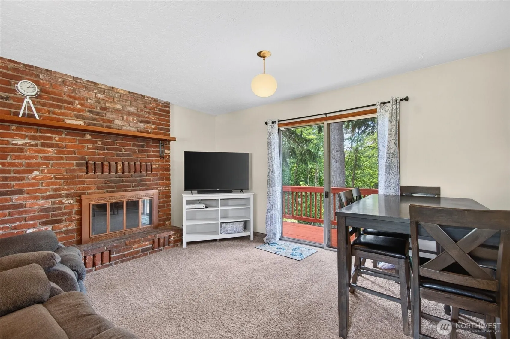 Property photo for 185 Inglewood Drive, Longview photo 4