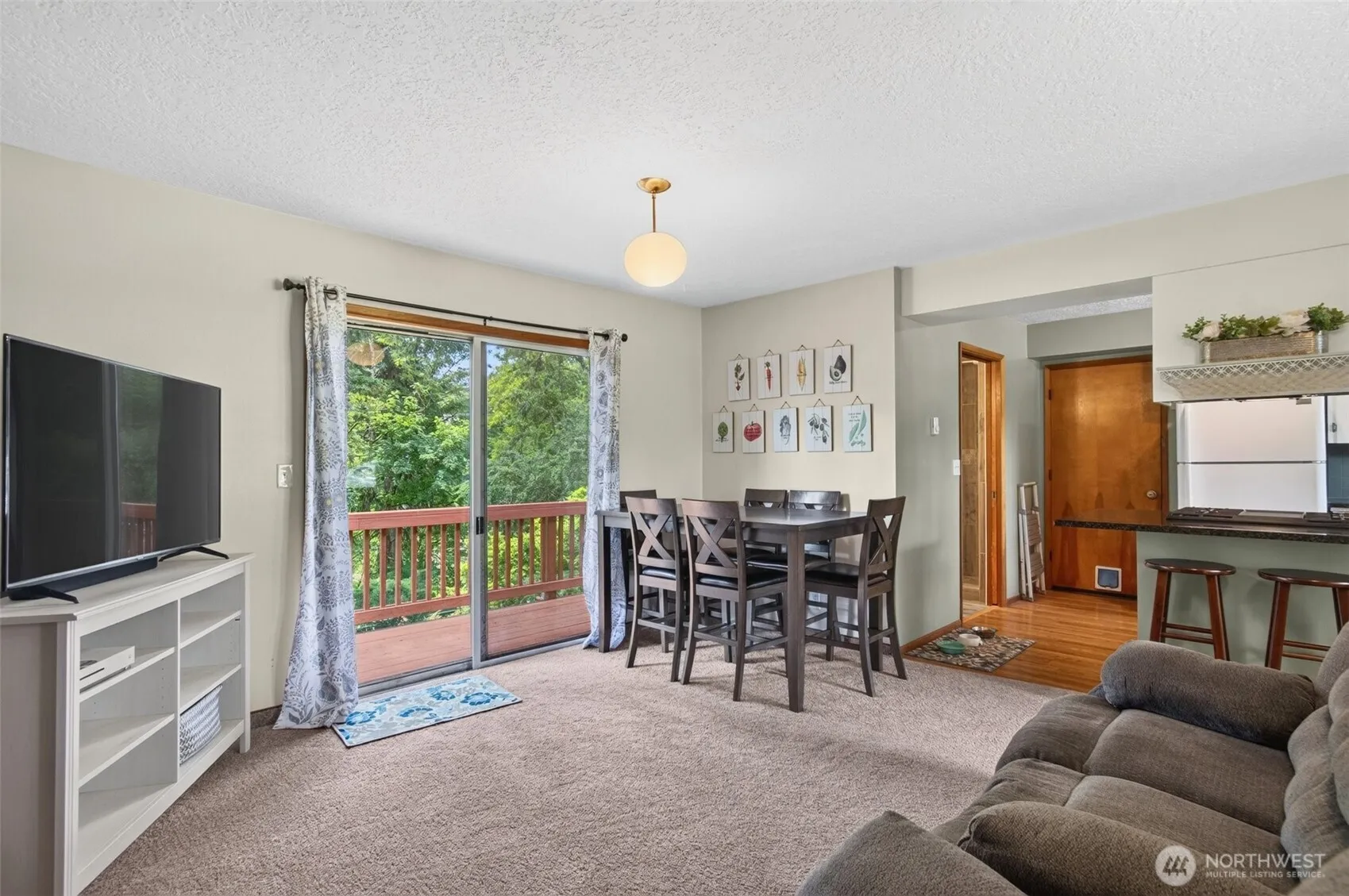 Property photo for 185 Inglewood Drive, Longview photo 3