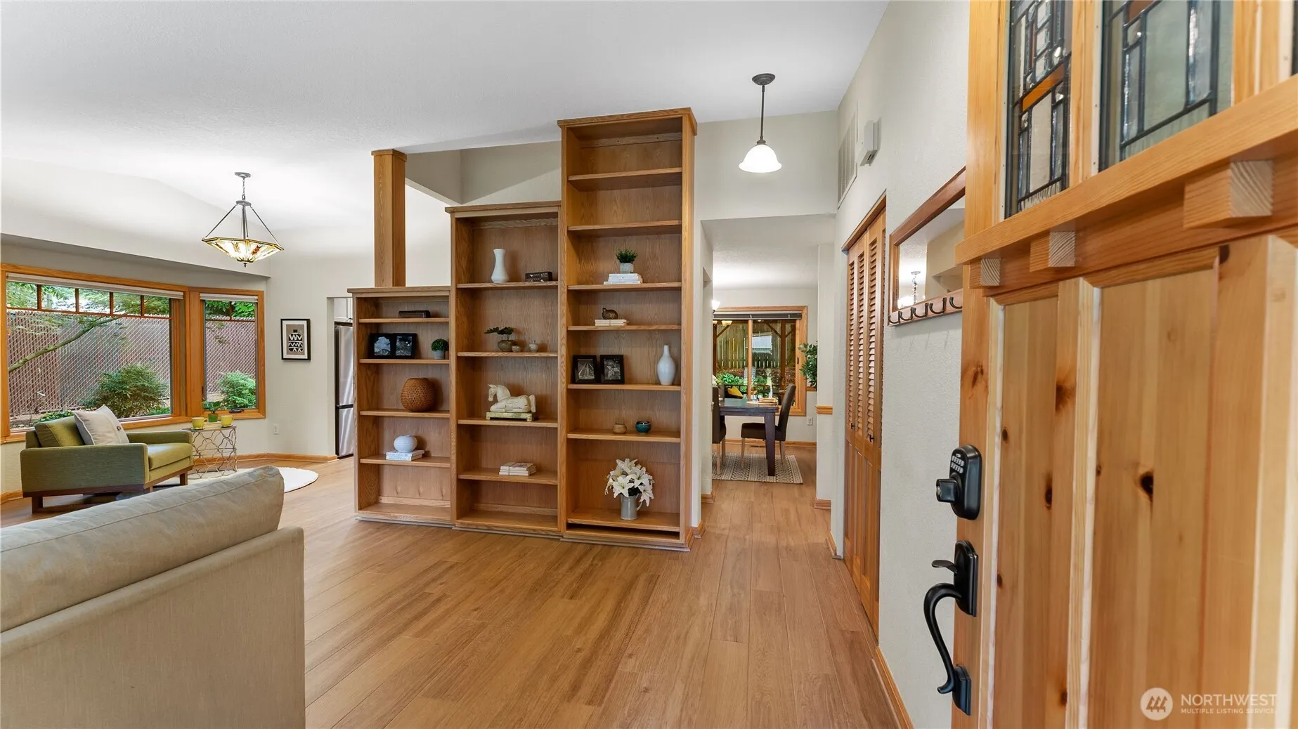 Property photo for 13829 101st Place Ne, Kirkland photo 3