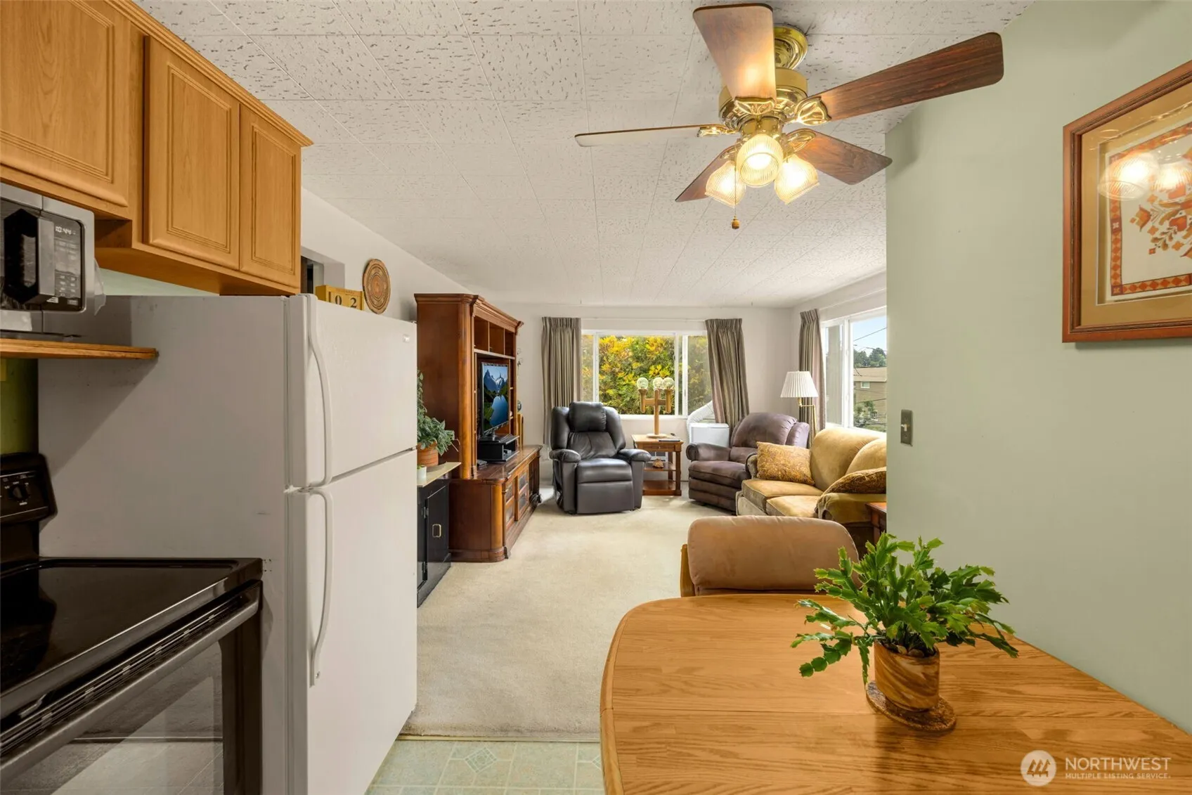 Property photo for 201 & 205 26th Avenue E, Seattle photo 3