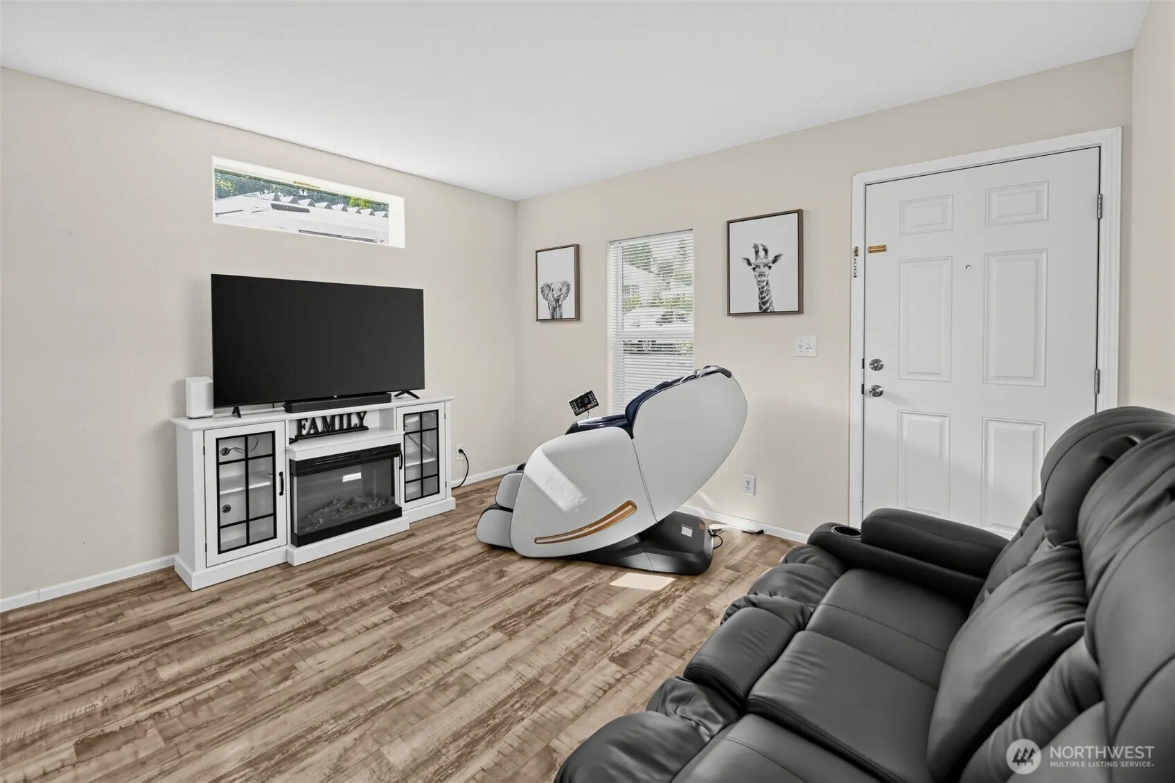 Property photo for 23708 Locust Way #43, Bothell photo 5