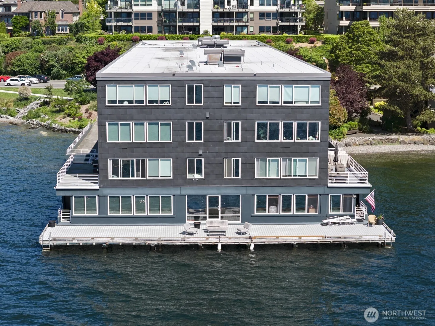 Property photo for 733 Lake Street S #301, Kirkland