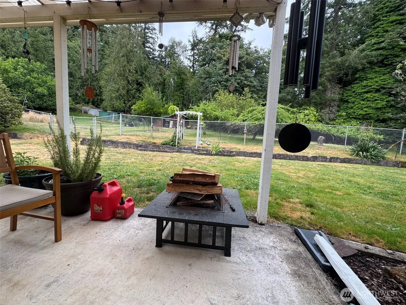 Property photo for 2950 Madrona Drive, Longview photo 4