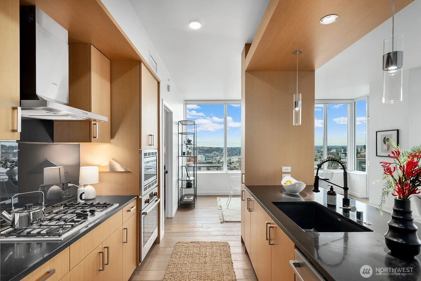 Property photo for 1321 Seneca Street #1001, Seattle photo 5
