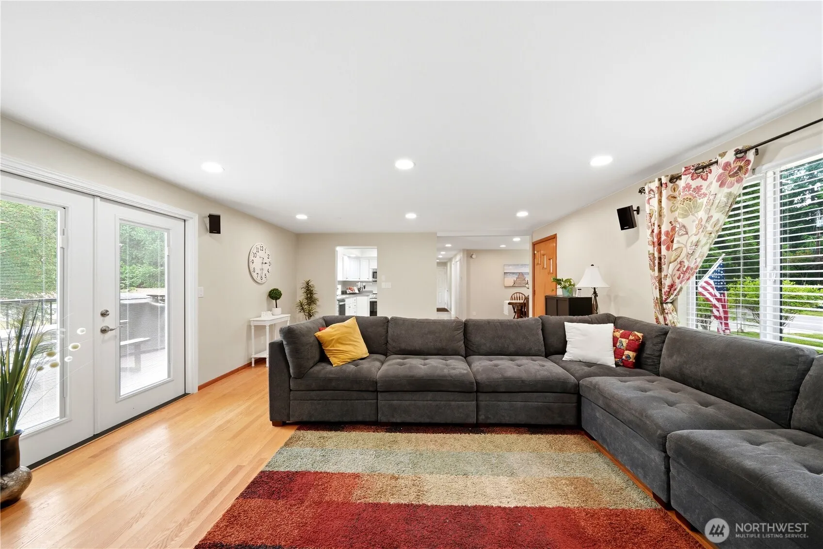 Property photo for 4405 Strumme Road, Bothell photo 5
