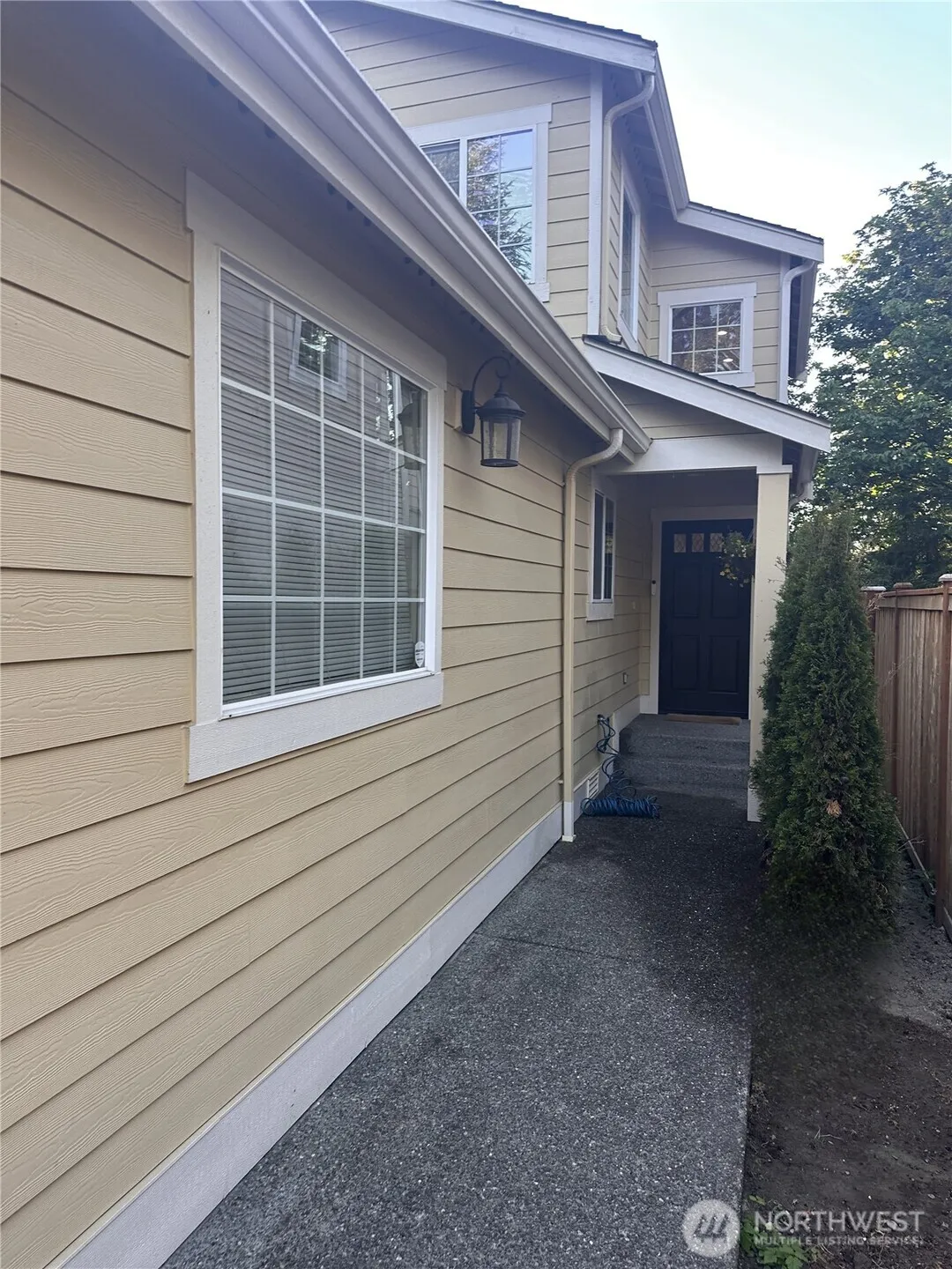 Property photo for 11526 Ne 116th Street, Kirkland