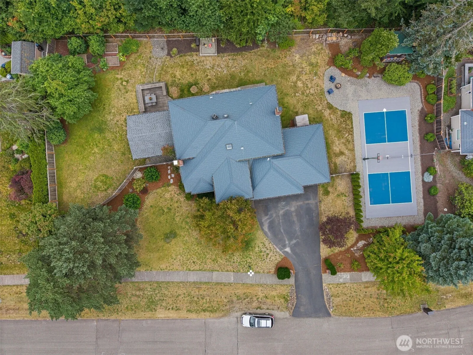 Property photo for 1051 Laforest Drive Se, North Bend photo 3