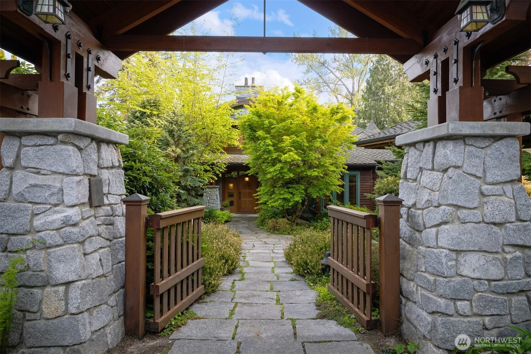Property photo for 2141 Northshore Road, Bellingham photo 3