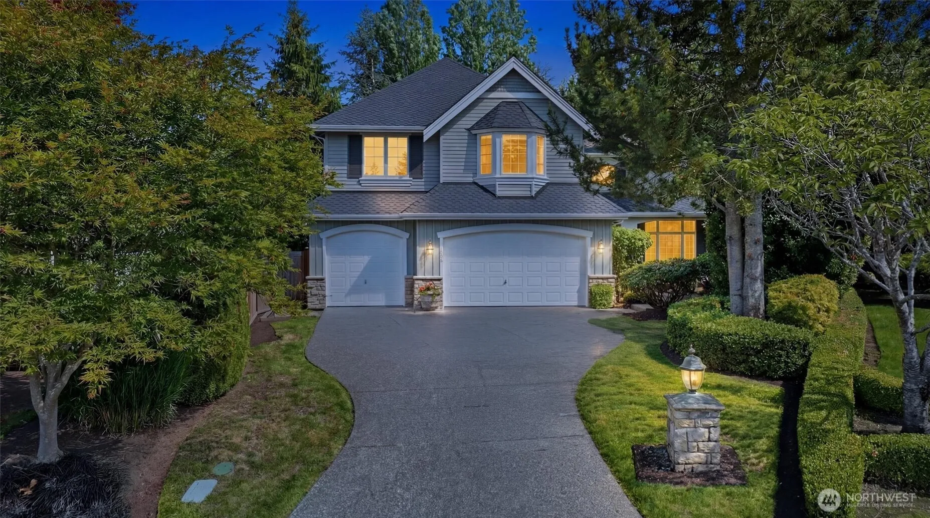 Property photo for 1006 270th Court Se, Sammamish