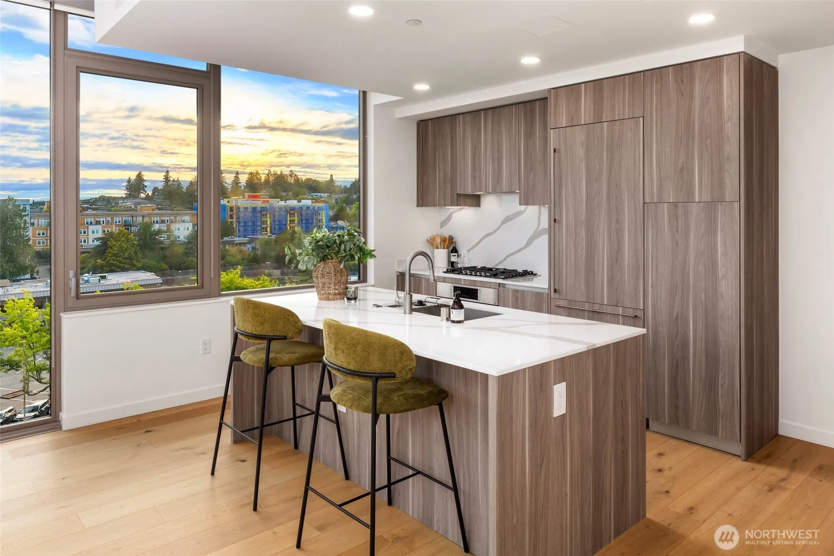 Property photo for 10232 Ne 10th Street #712, Bellevue photo 5