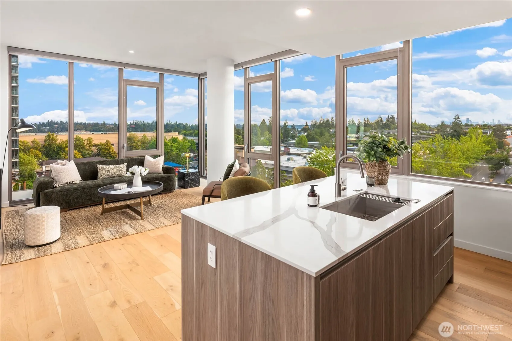 Property photo for 10232 Ne 10th Street #712, Bellevue photo 3