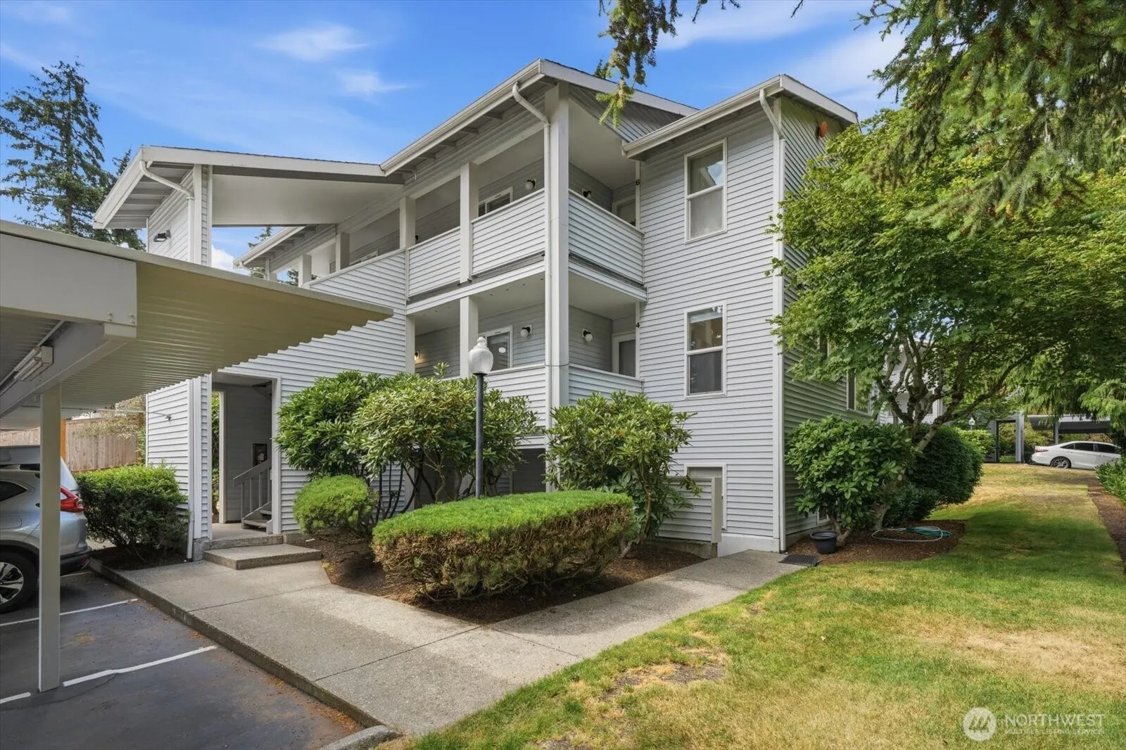 Property photo for 7019 210th Street Sw #4, Lynnwood