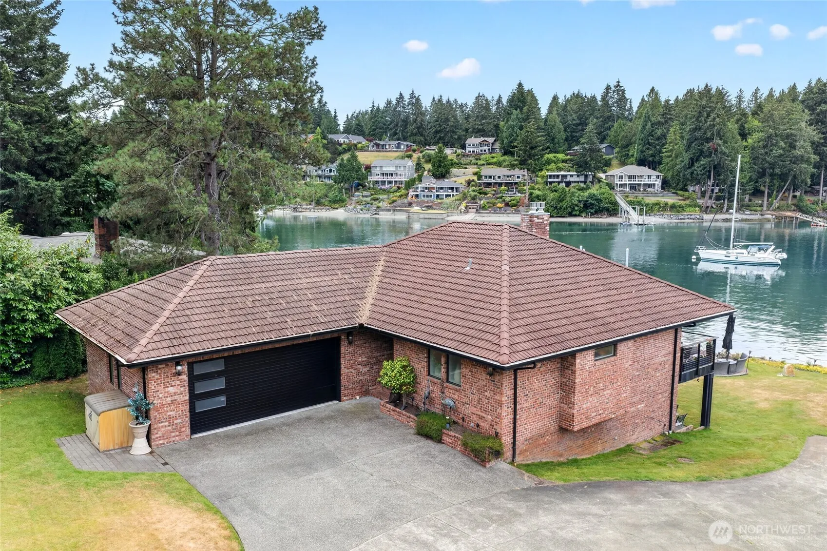 Property photo for 3510 East Bay Drive Nw, Gig Harbor photo 4