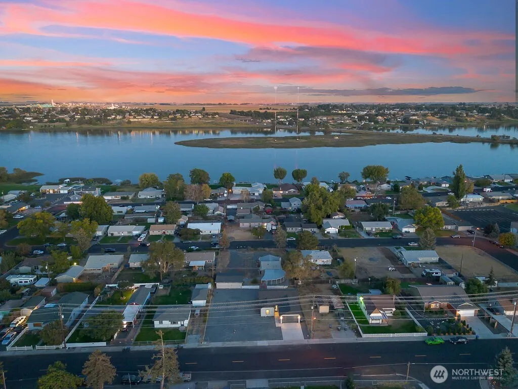 Property photo for 2133 W Peninsula Drive, Moses Lake photo 5