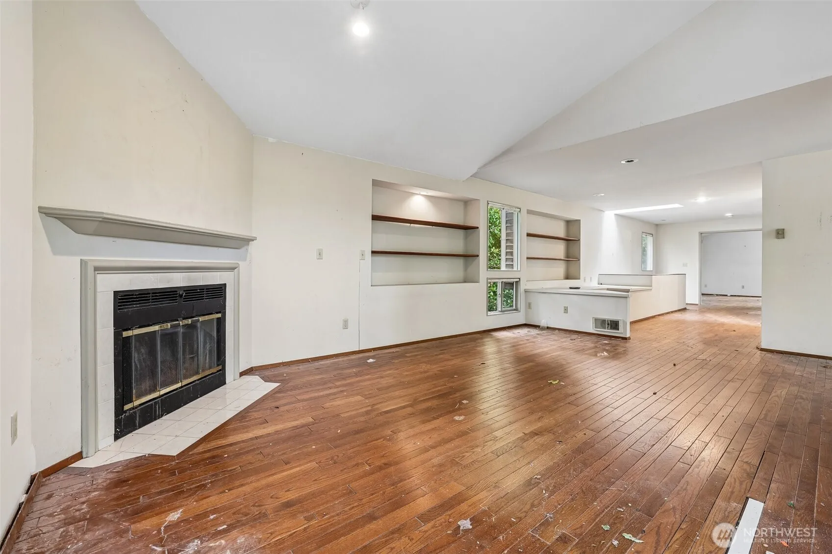 Property photo for 1722 Ne 97th Street, Seattle photo 4