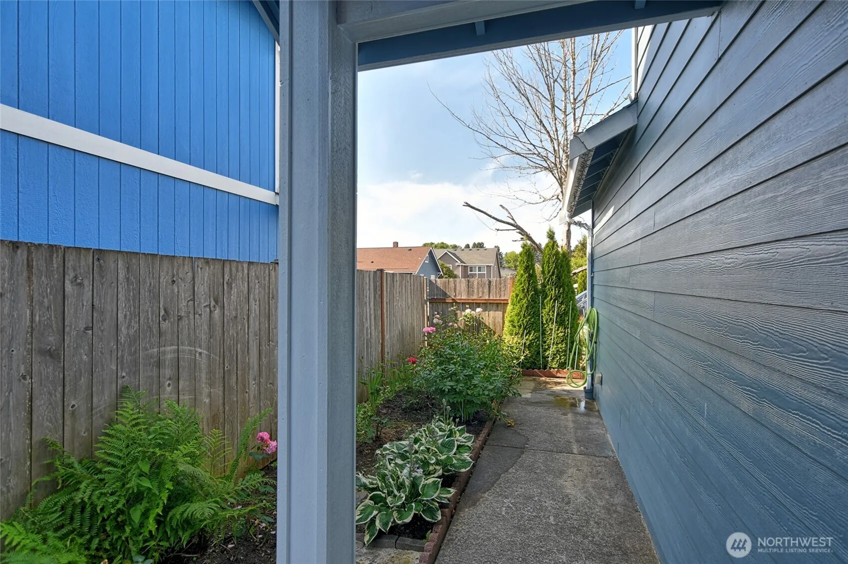 Property photo for 10523 7th Avenue W #8, Everett photo 3