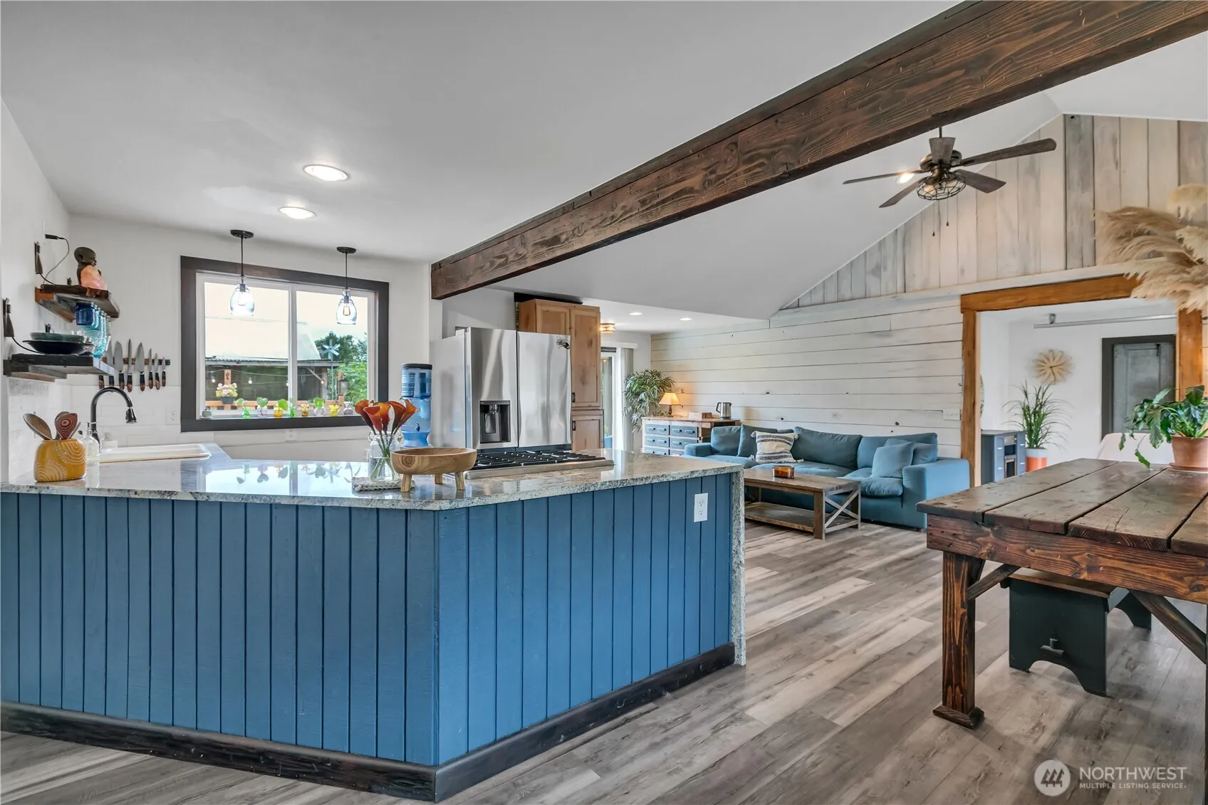Property photo for 106 1st Street E, Pacific photo 4