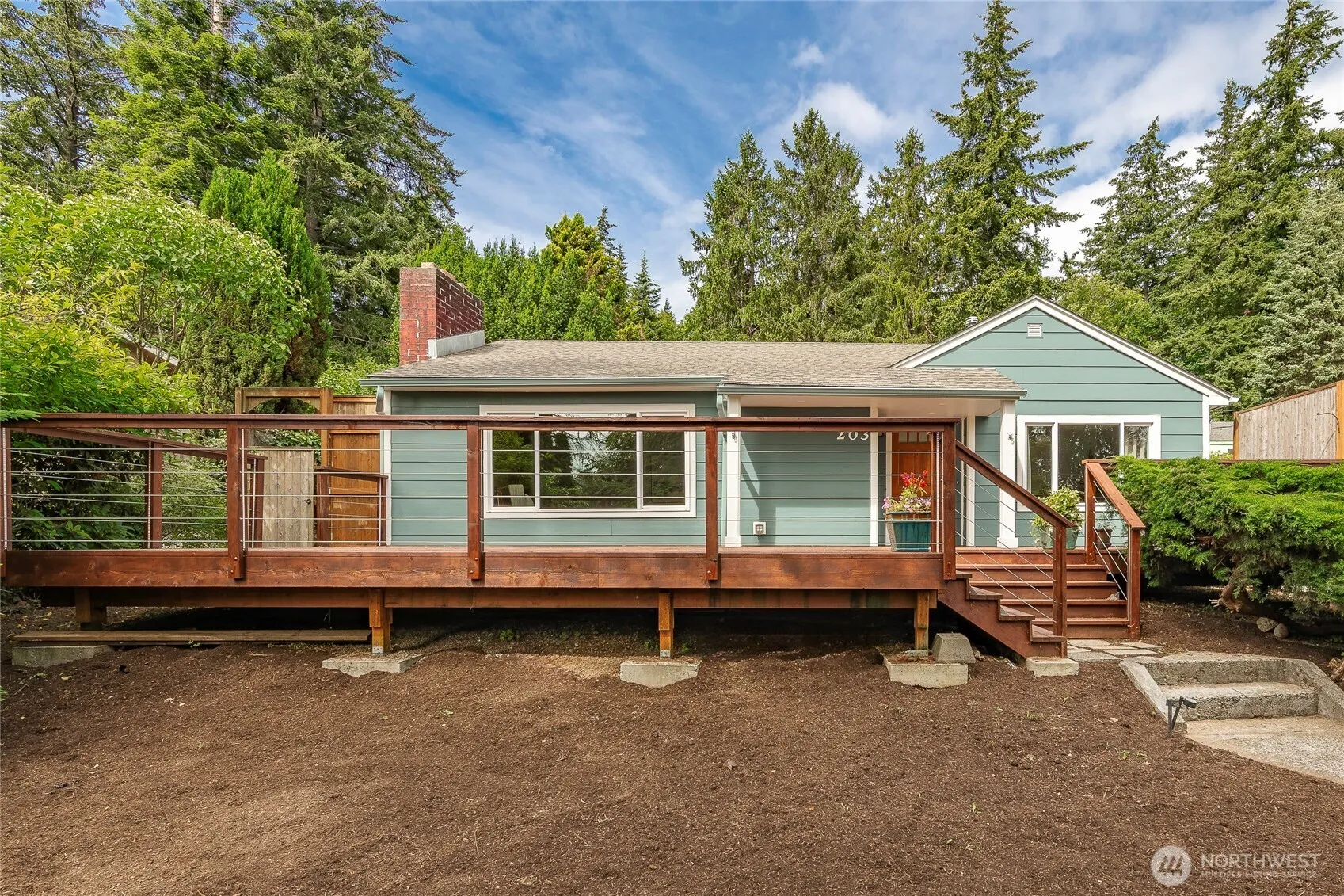 Property photo for 203 N 34th Street, Bellingham photo 3